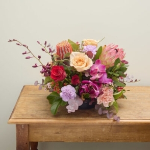 Sympathy fresh flower arrangement Perth delivery