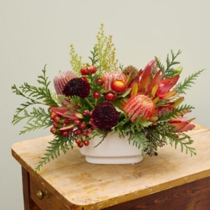 Christmas Table Arrangement