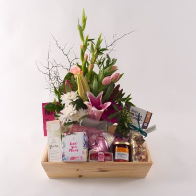 Mother's Day flowers & gourmet box