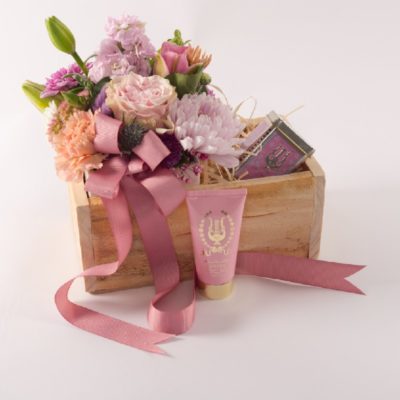 Flowers & Mor gifts
