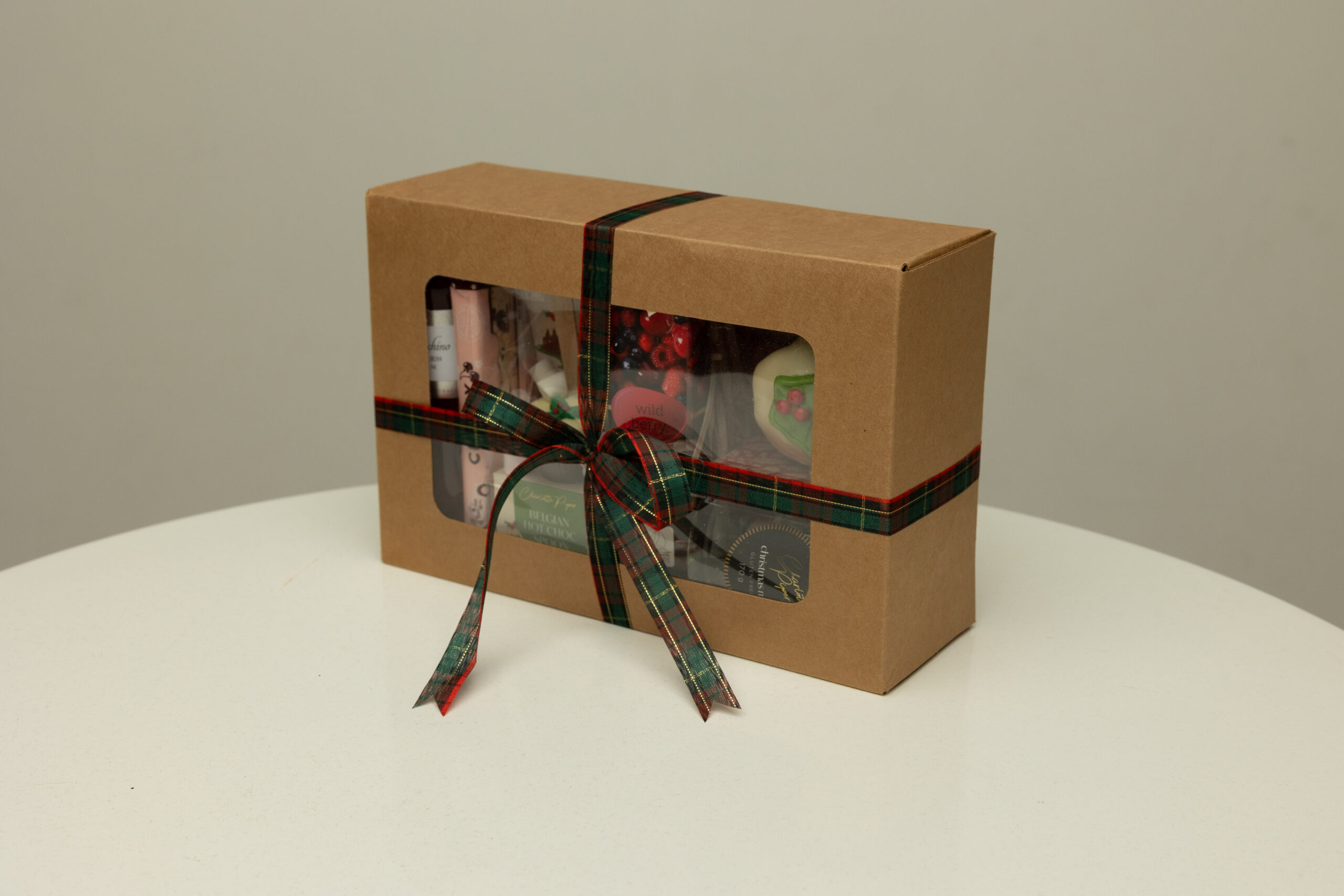 Christmas Hamper Box - Bloomin Boxes