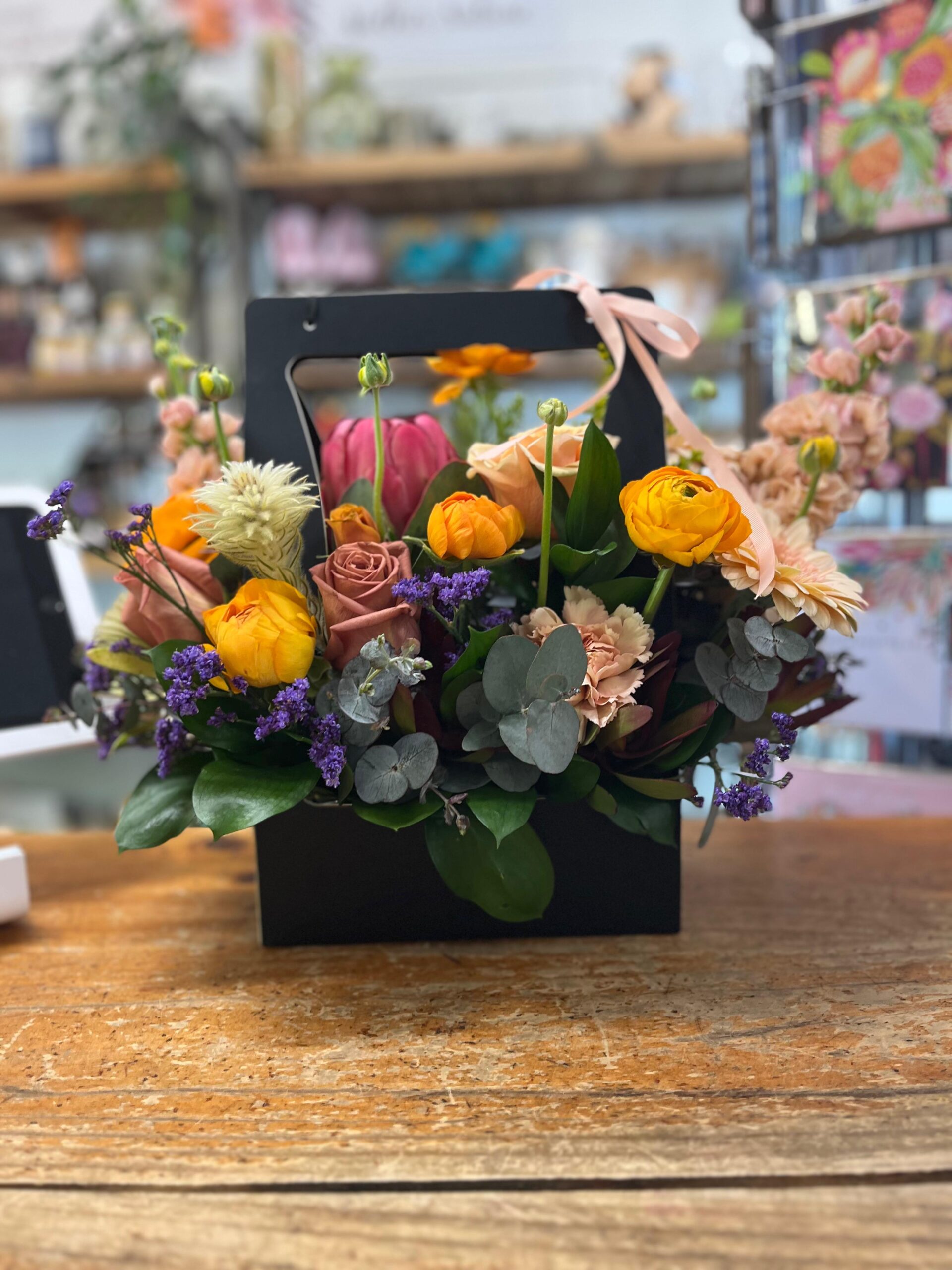 PHOTO-2025-10-07-09-03-26 - Bloomin Boxes